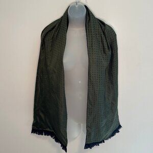 Saks Fifth Avenue 100% Cashmere Scarf